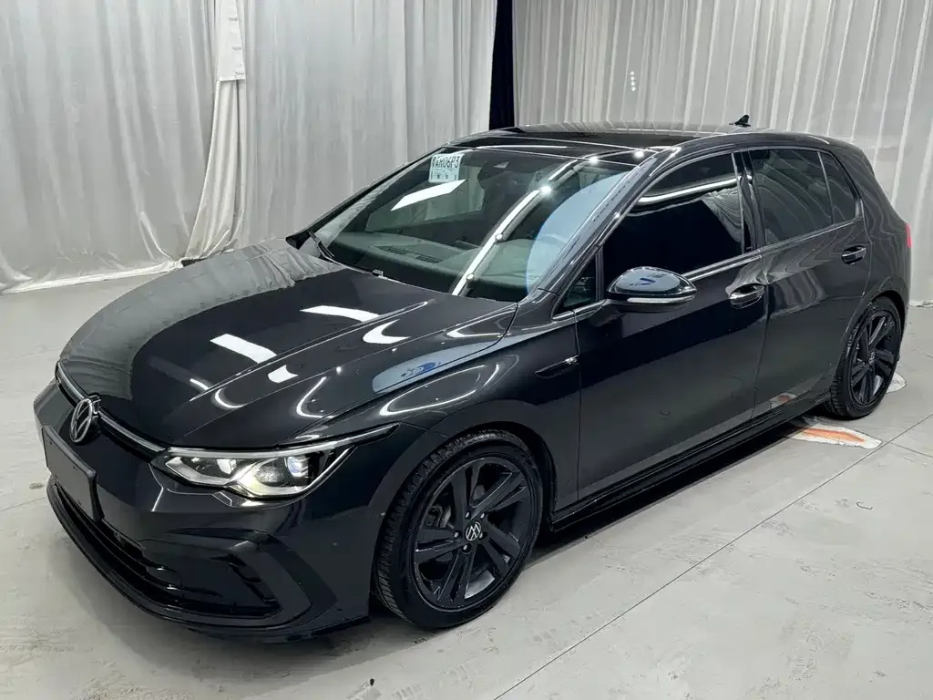 Volkswagen Golf 2022 из CN, фото 1