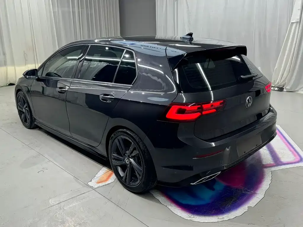 Volkswagen Golf 2022 из CN, фото 10