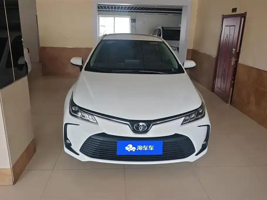 Toyota Corolla 2022 из CN, фото 2