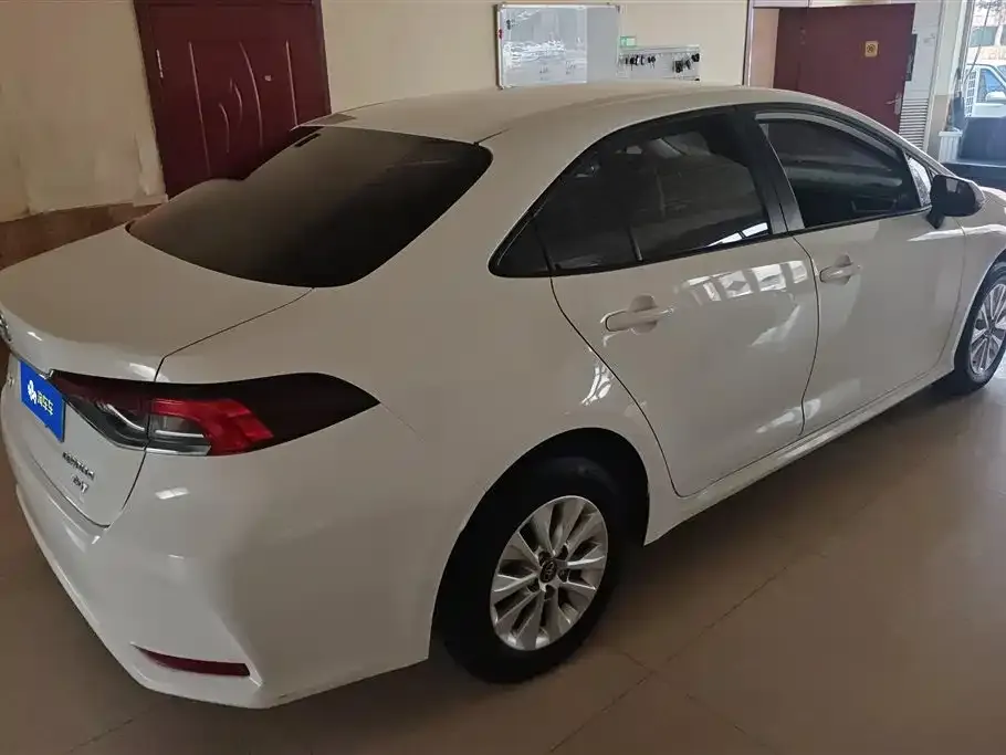Toyota Corolla 2022 из CN, фото 9