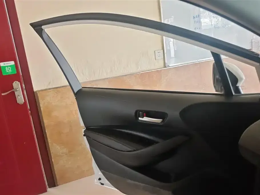 Toyota Corolla 2022 из CN, фото 4
