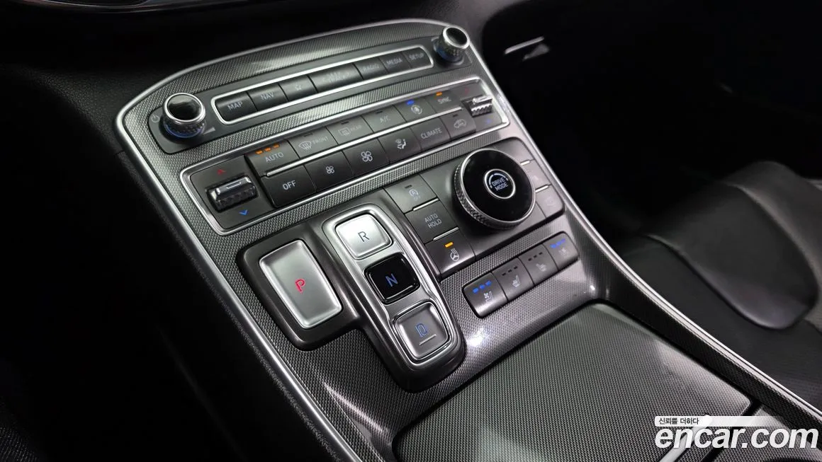 Hyundai Santafe — фото 8