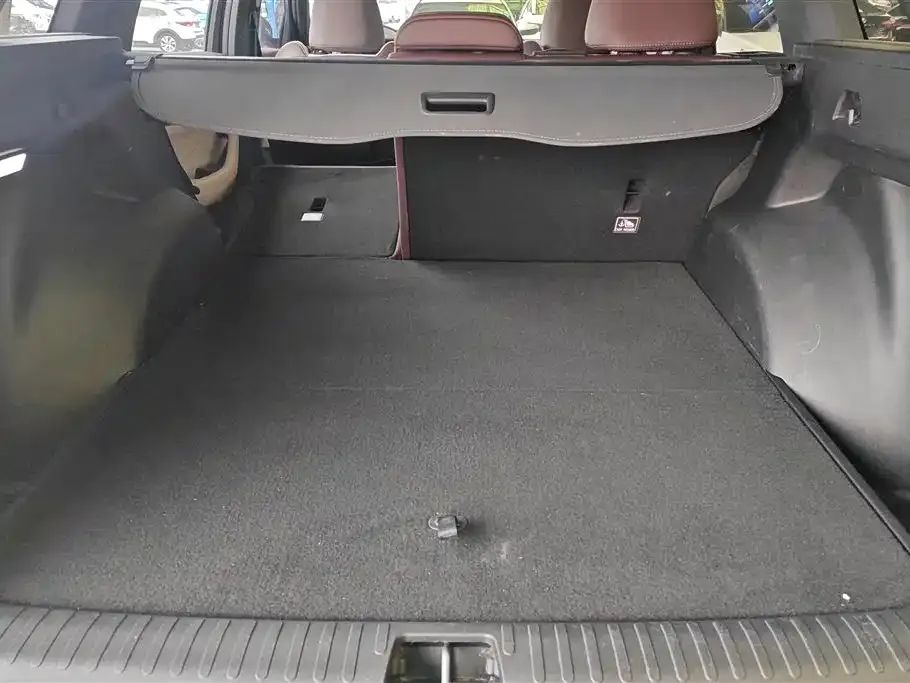 Geely Xingyue L 2023 из CN, фото 2