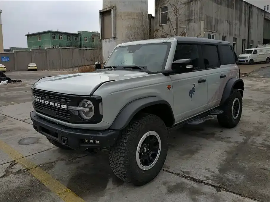 Ford Bronco 2025 из CN, фото 1