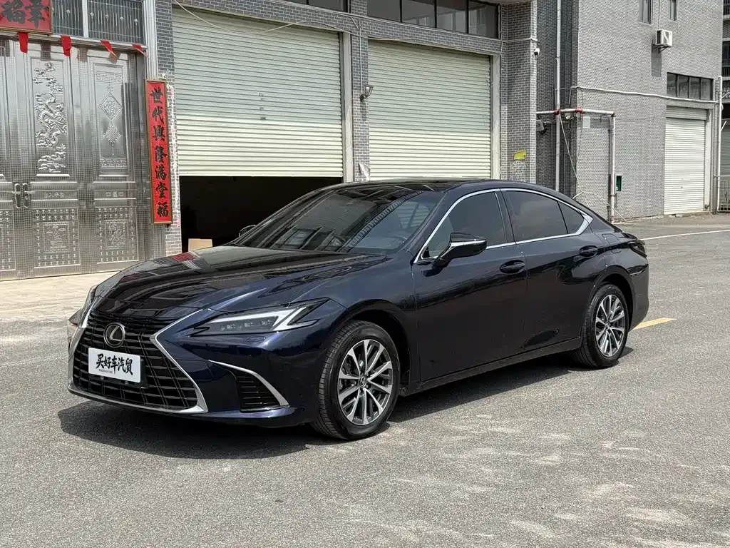 Lexus ES 2025 из CN, фото 1