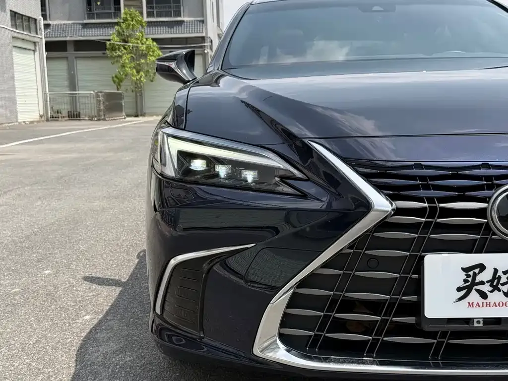 Lexus ES 2025 из CN, фото 5