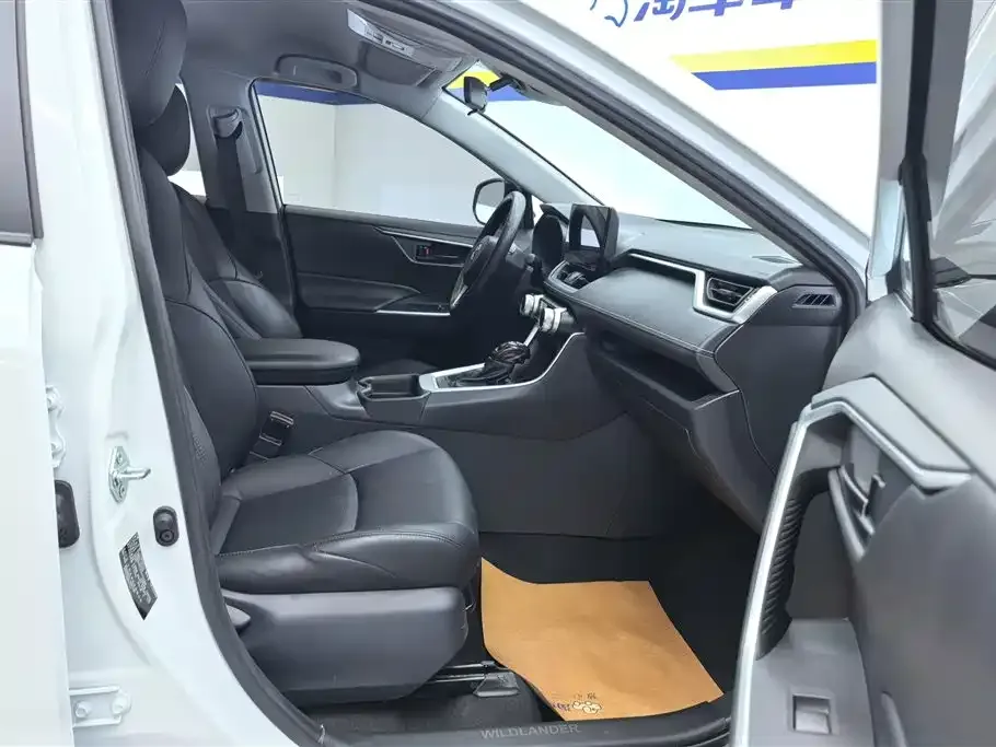 Toyota Wildlander 2025 из CN, фото 7