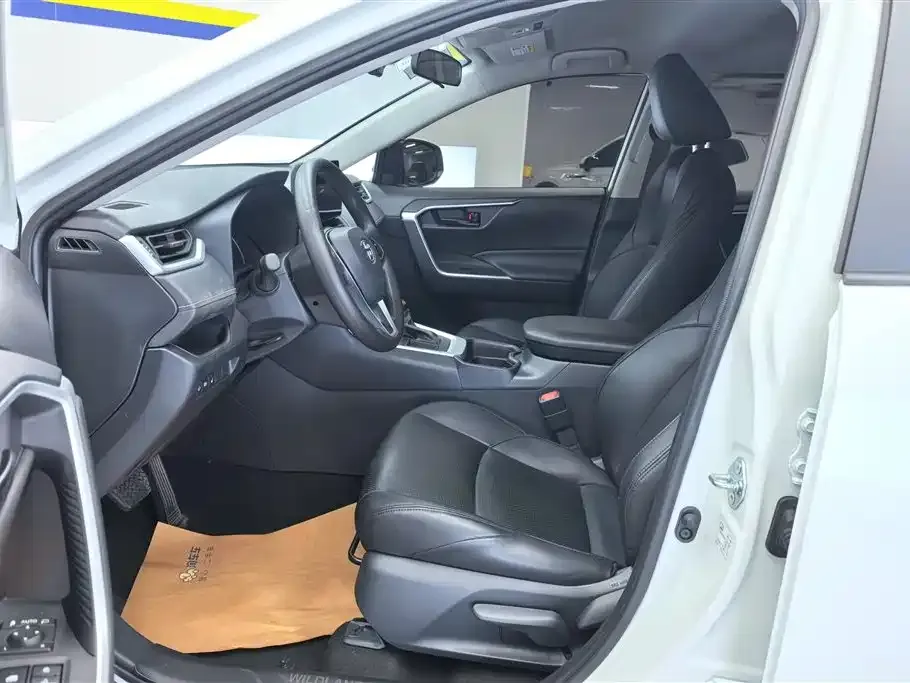 Toyota Wildlander 2025 из CN, фото 8