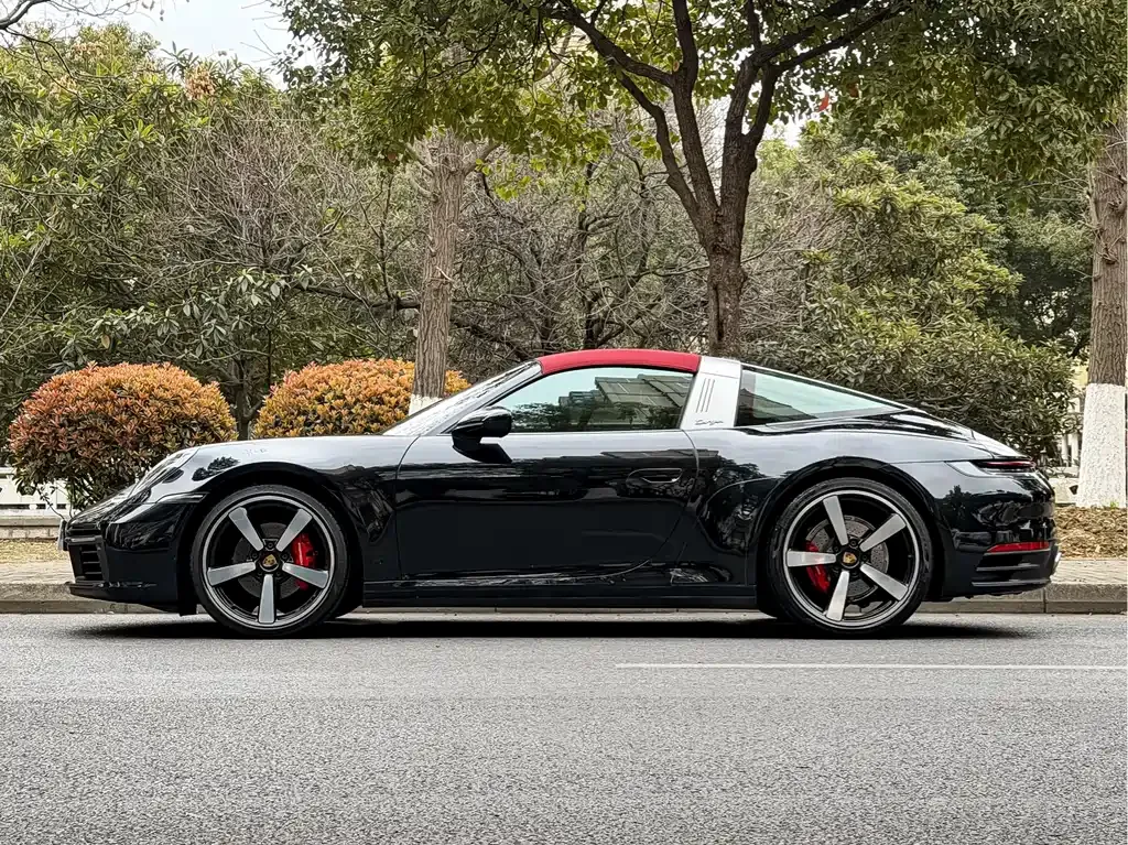 Porsche 911 2022 из CN, фото 8