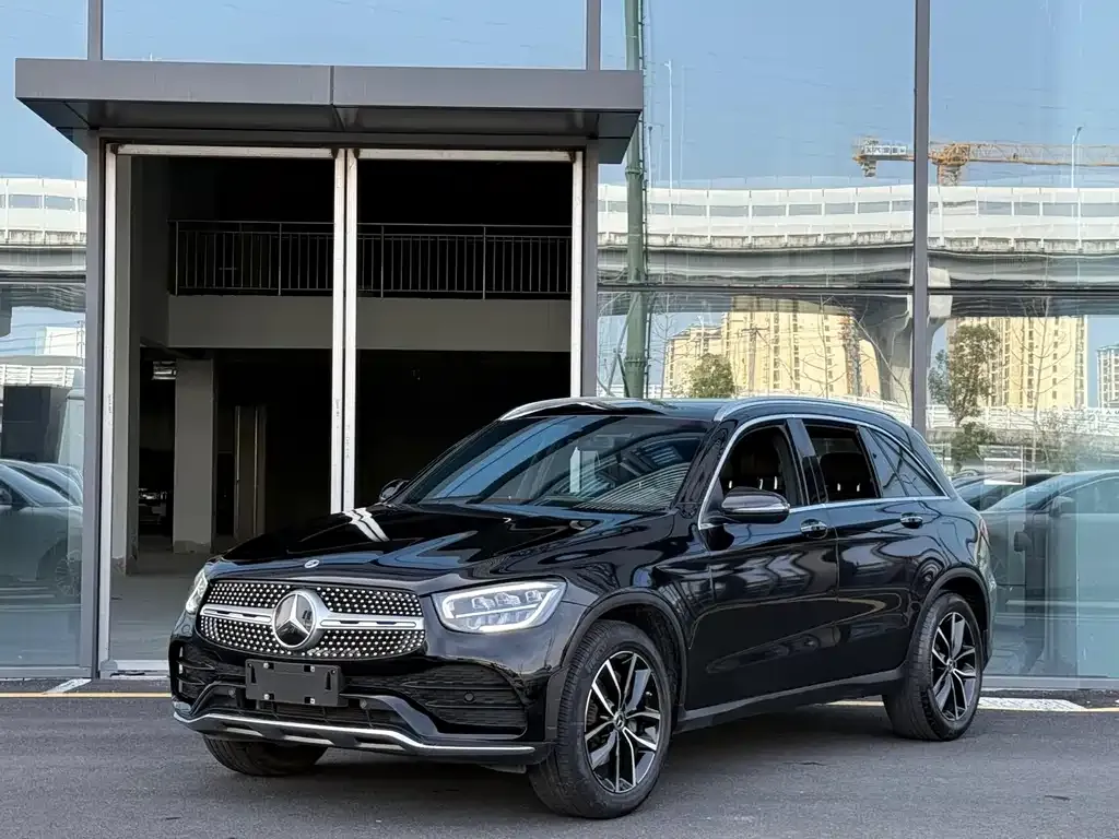 Mercedes-Benz GLC — фото 1