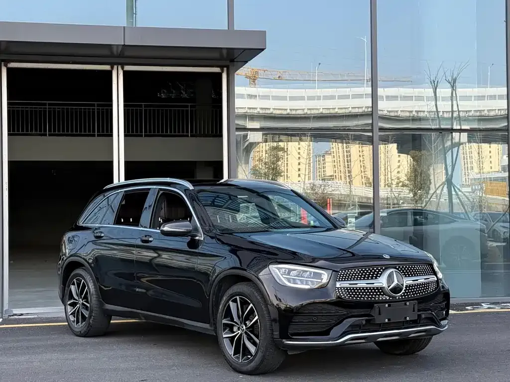 Mercedes-Benz GLC — фото 10