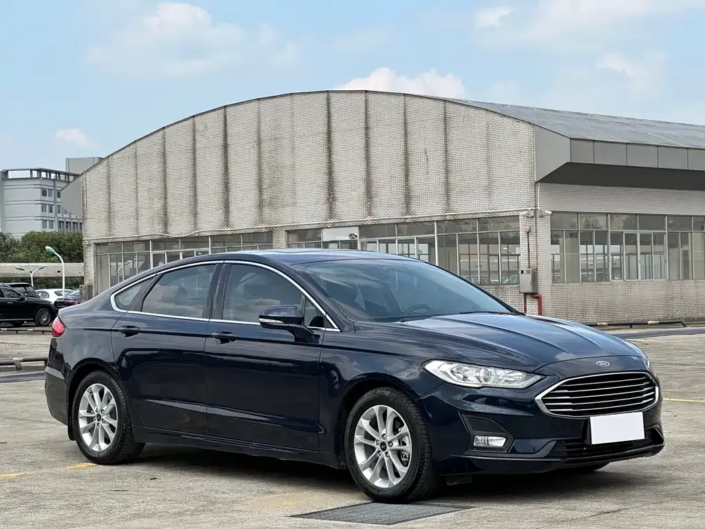 Ford Mondeo 2022 из CN, фото 10
