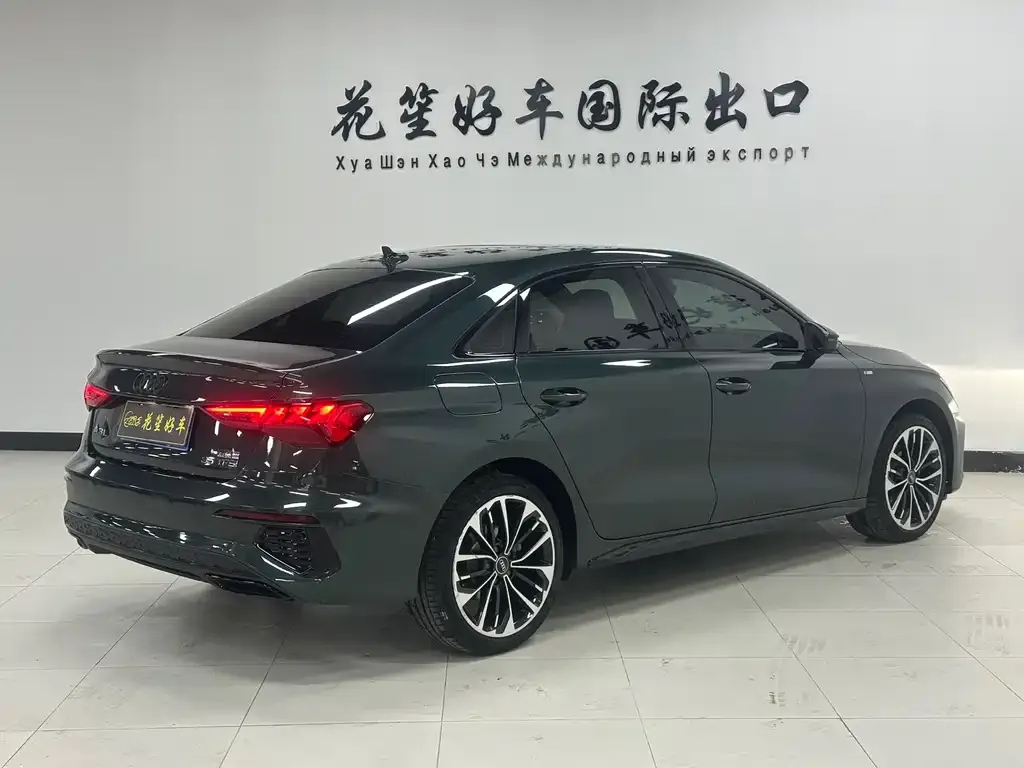 Audi A3 2023 из CN, фото 8