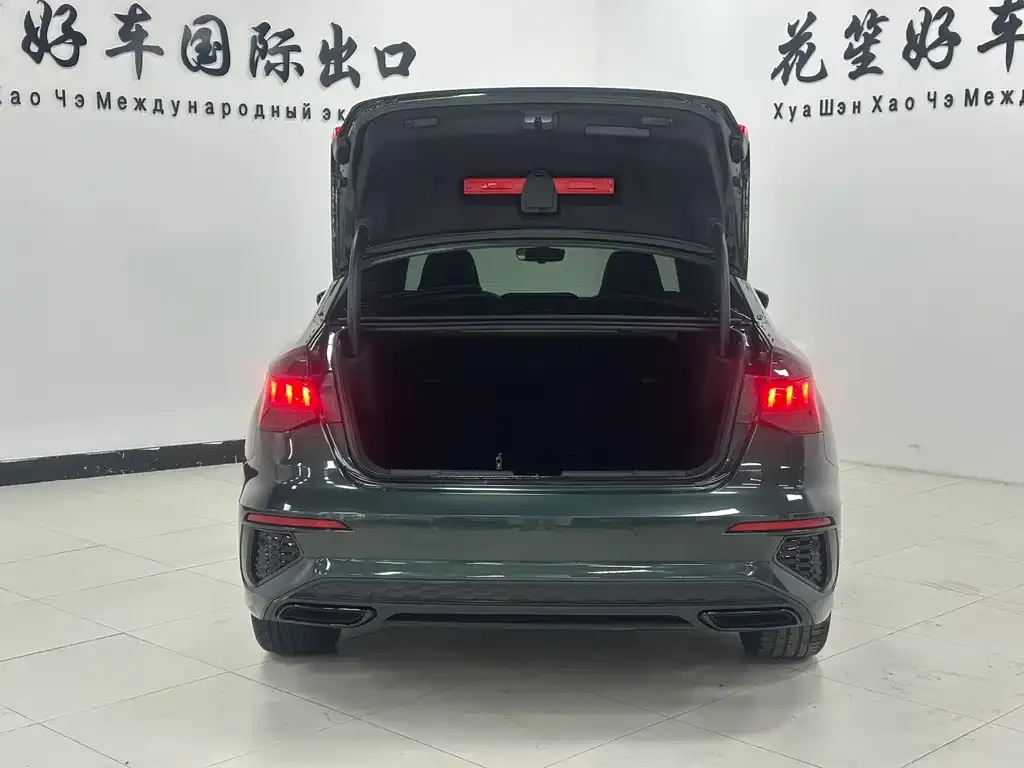 Audi A3 2023 из CN, фото 3