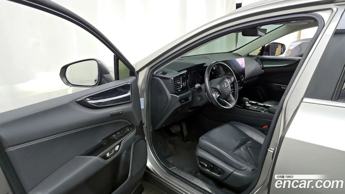 Lexus NX 2024 из KR, фото 10