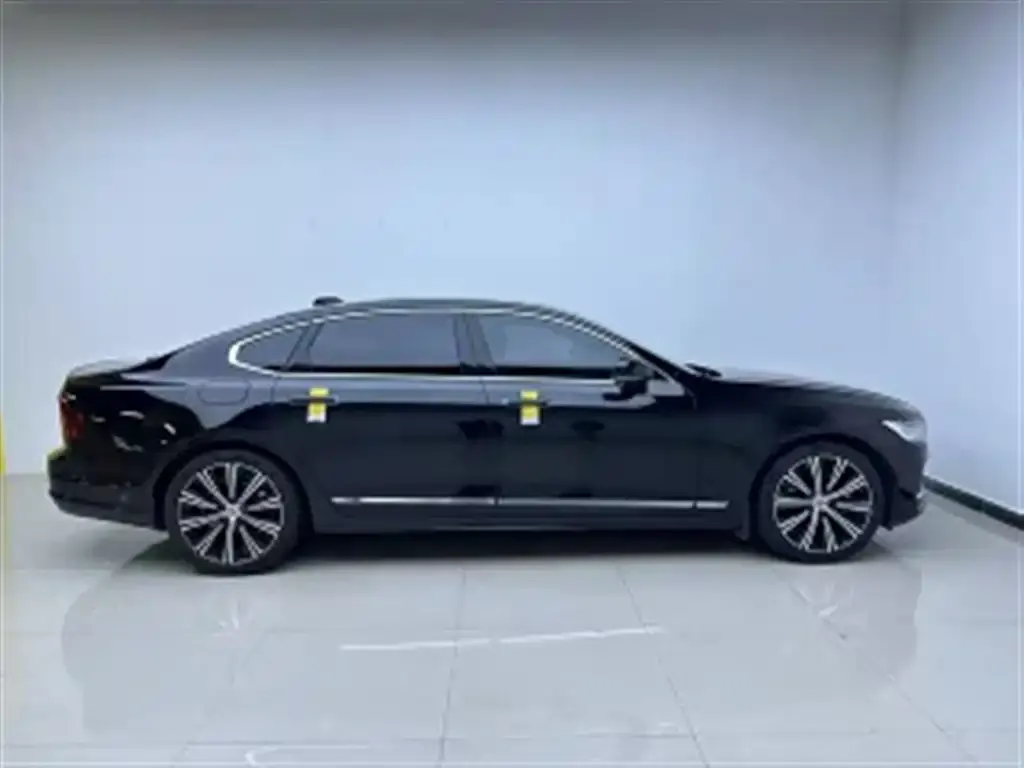 Volvo S90 2023 из CN, фото 6