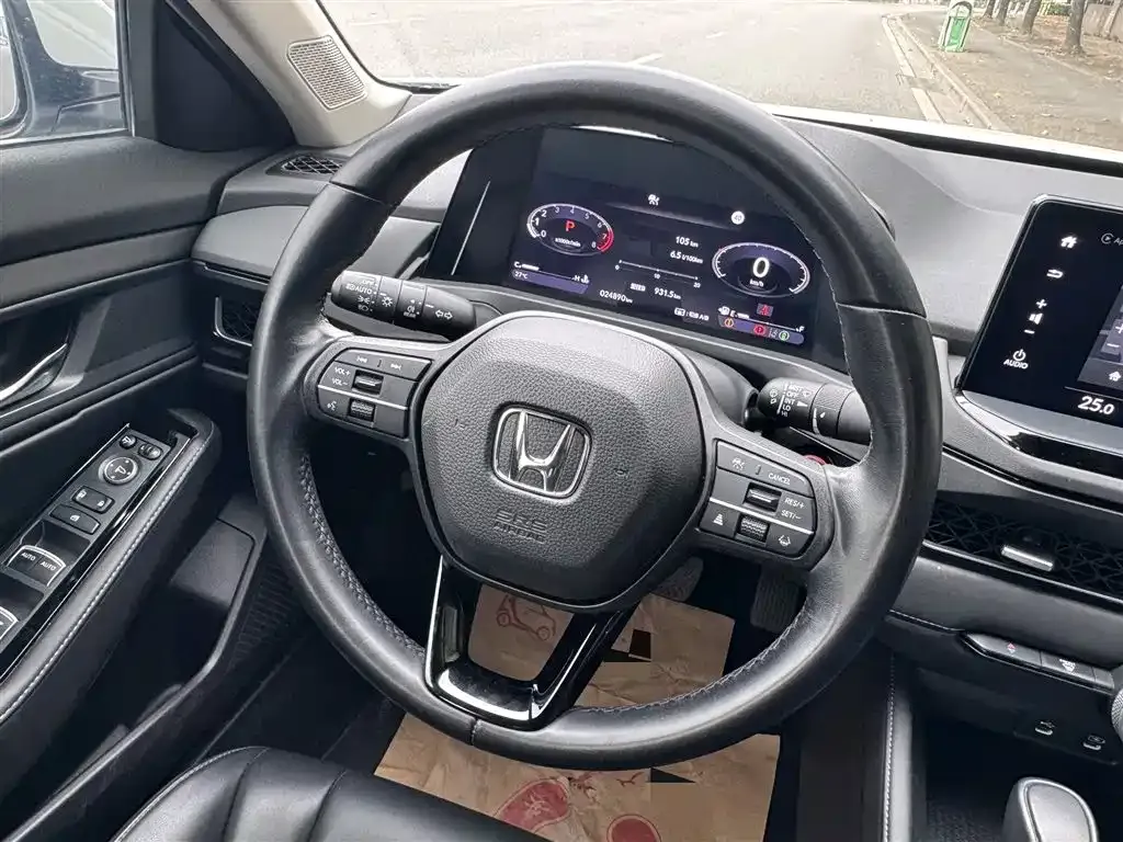 Honda Inspire 2024 из CN, фото 8