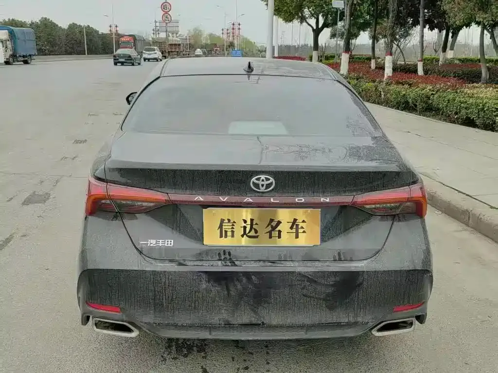 Toyota Avalon 2023 из CN, фото 4