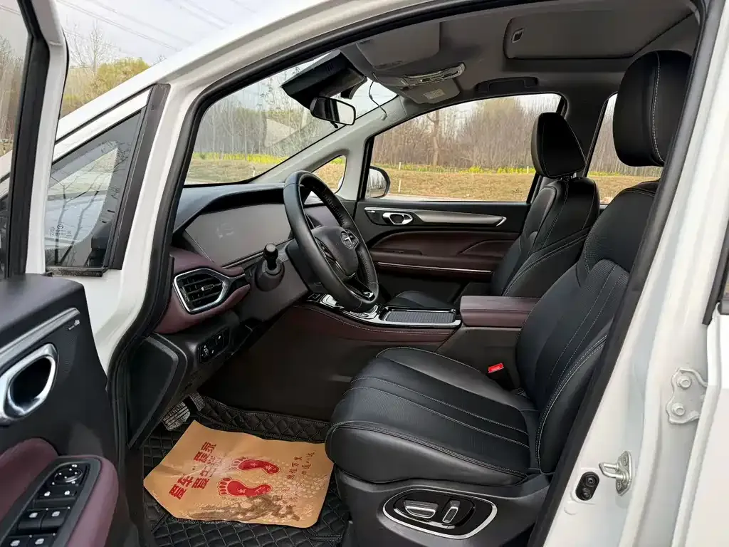 GAC Motor Trumpchi M6 2024 из CN, фото 4