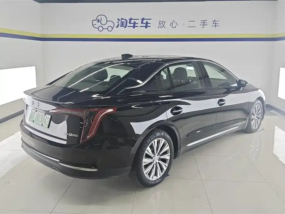 Hongqi E-QM5 — фото 8