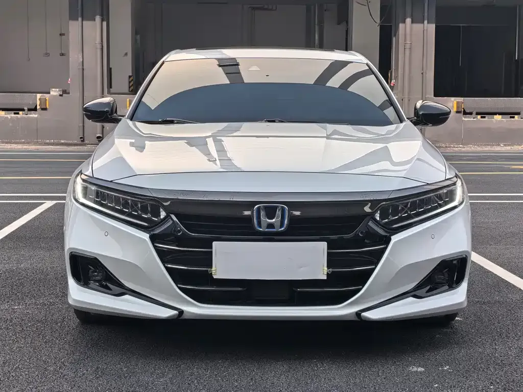 Honda Accord — фото 4
