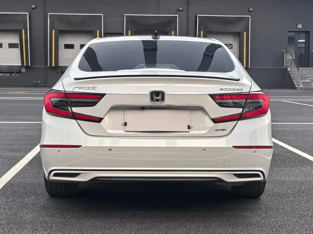 Honda Accord — фото 2