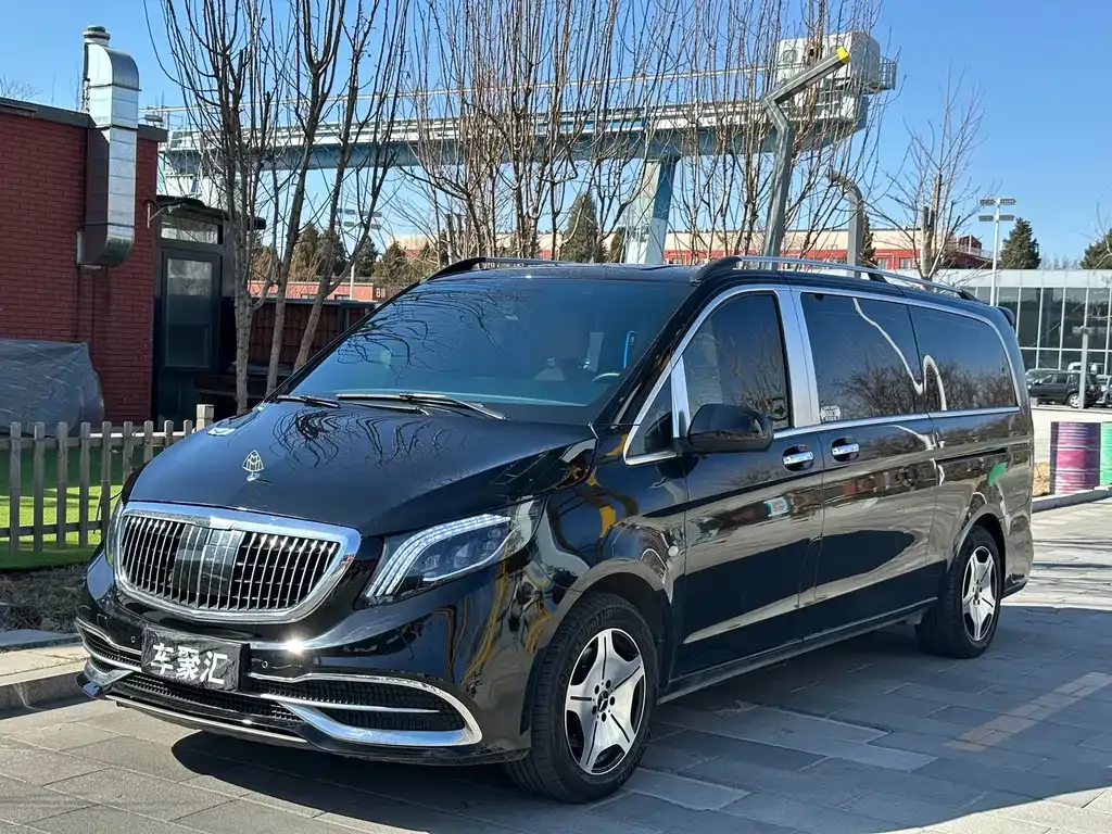 Mercedes-Benz Vito — фото 1