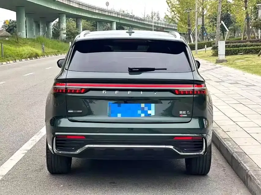 Geely Xingyue L — фото 6