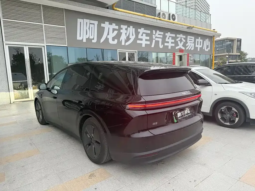 Li Auto i8 2025 из CN, фото 3