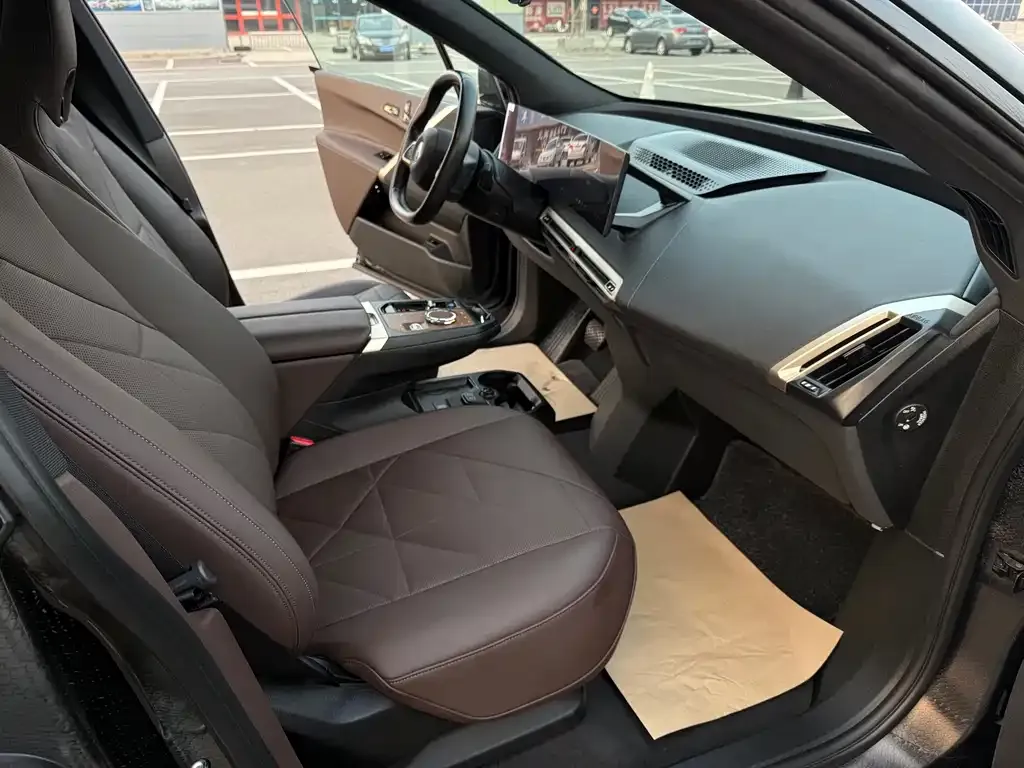 BMW iX 2023 из CN, фото 5