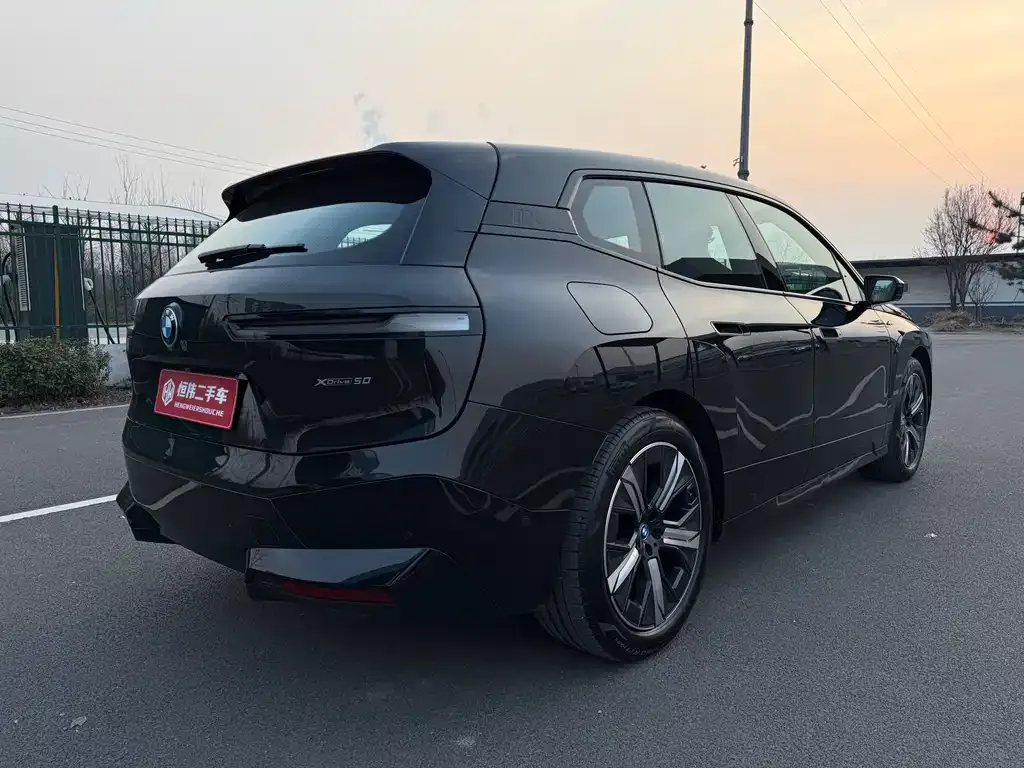 BMW iX 2023 из CN, фото 8