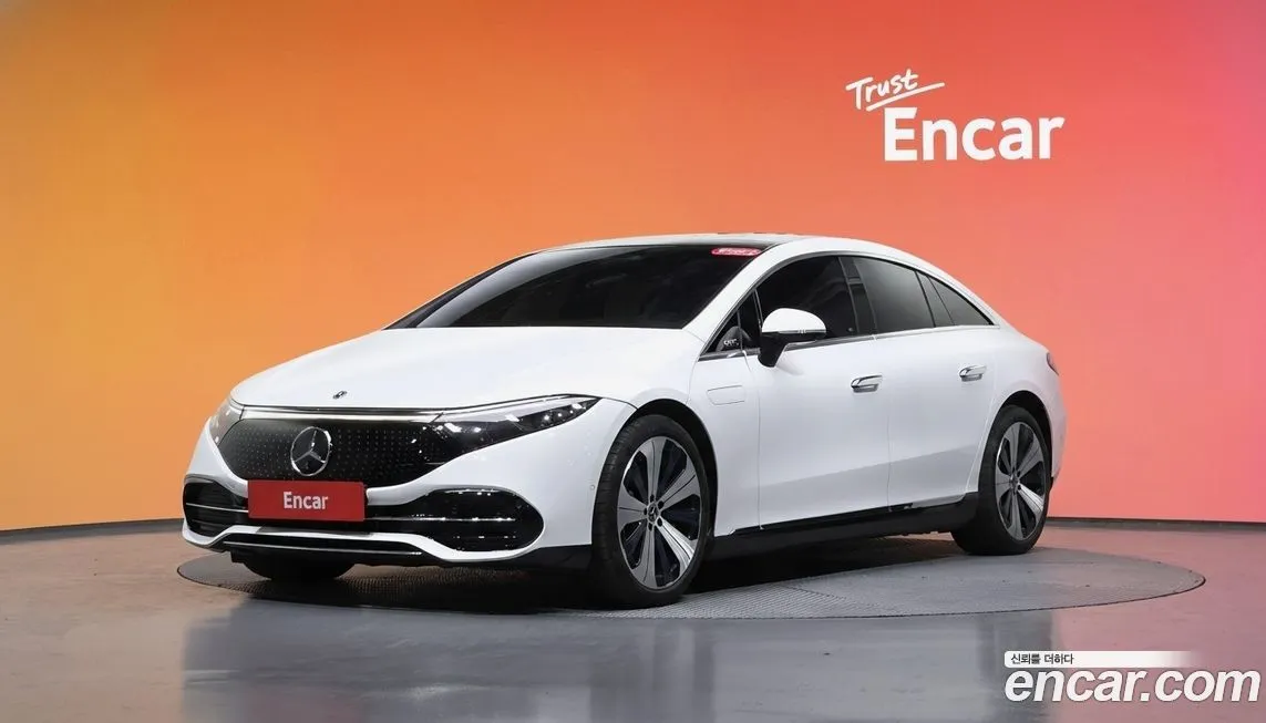 Mercedes-Benz EQS