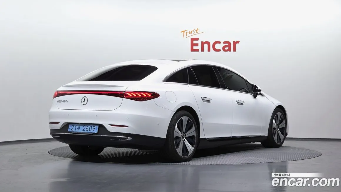 Mercedes-Benz EQS 2023 из KR, фото 2