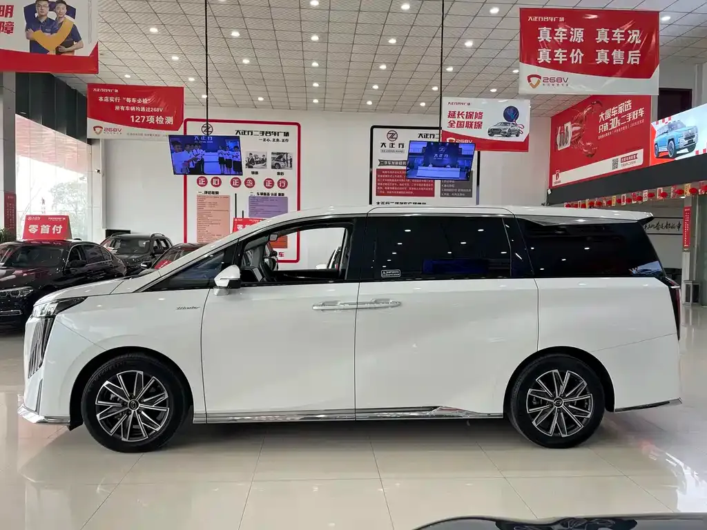 GAC Motor Trumpchi M8 — фото 5