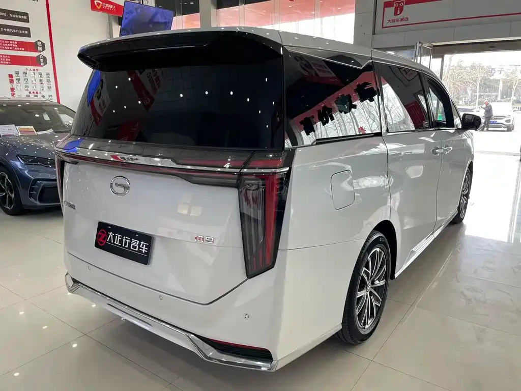 GAC Motor Trumpchi M8 — фото 4