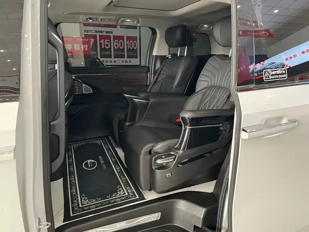 GAC Motor Trumpchi M8 — фото 7