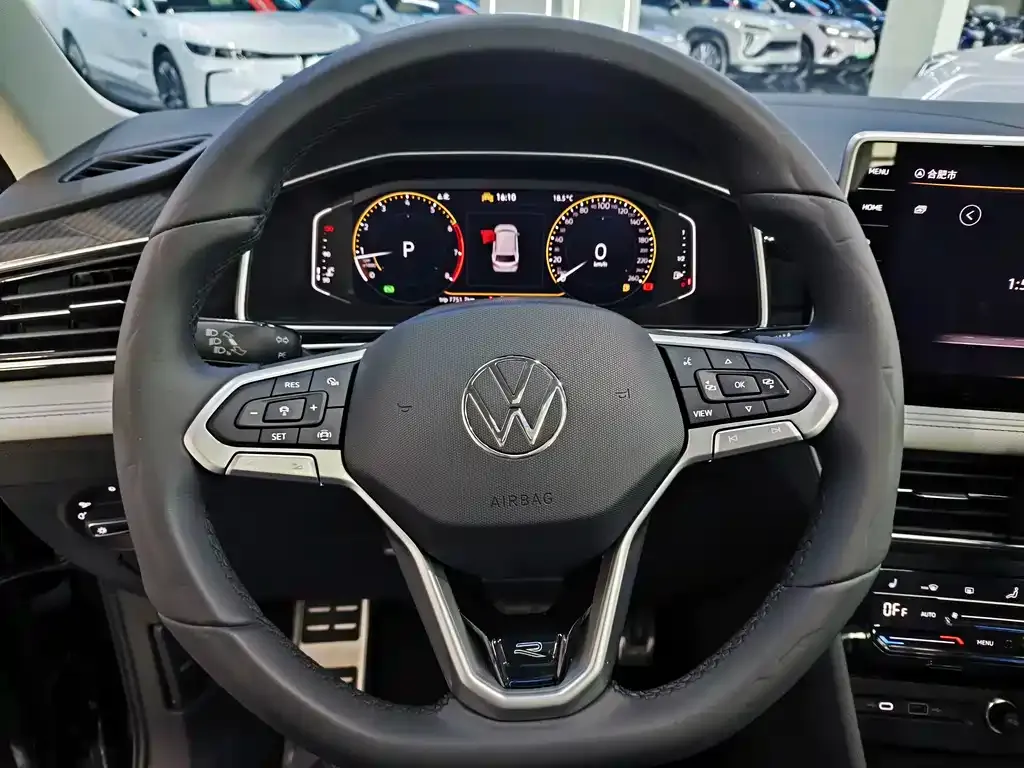 Volkswagen Tiguan L 2024 из CN, фото 6