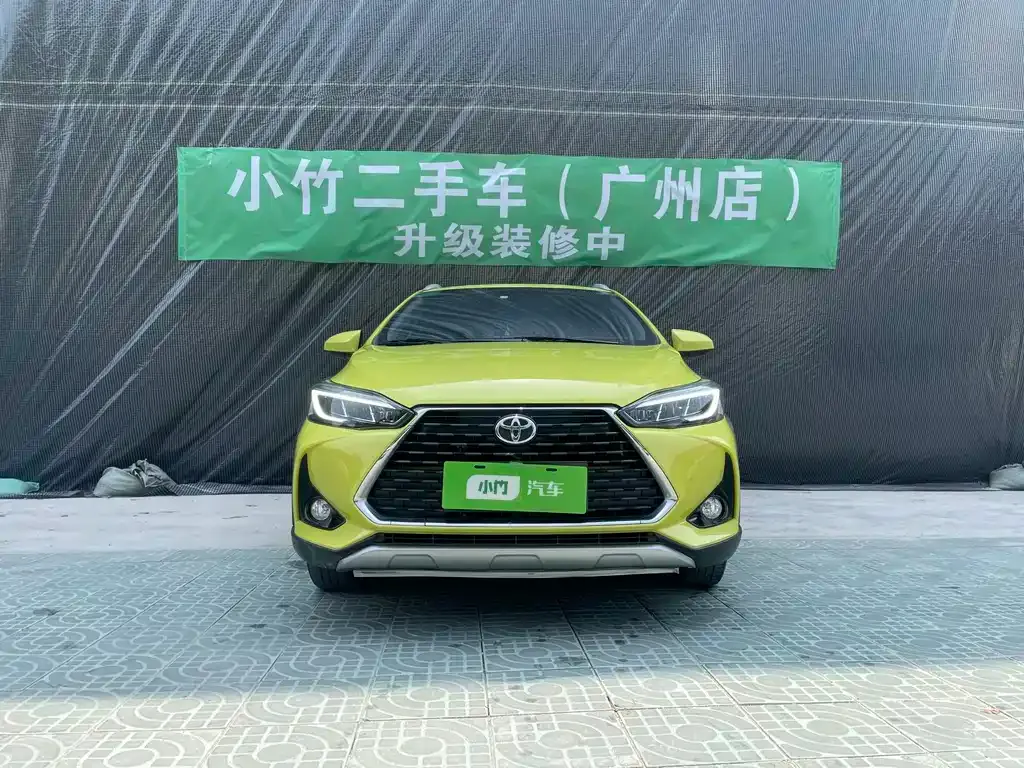 Toyota Yaris L — фото 3