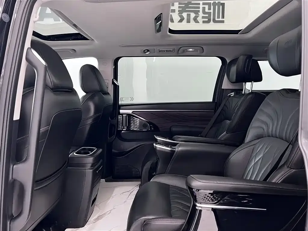 GAC Motor Trumpchi M8 2024 из CN, фото 4
