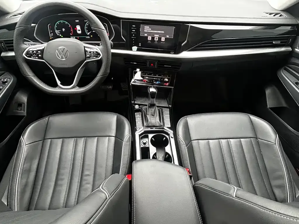 Volkswagen Passat — фото 6