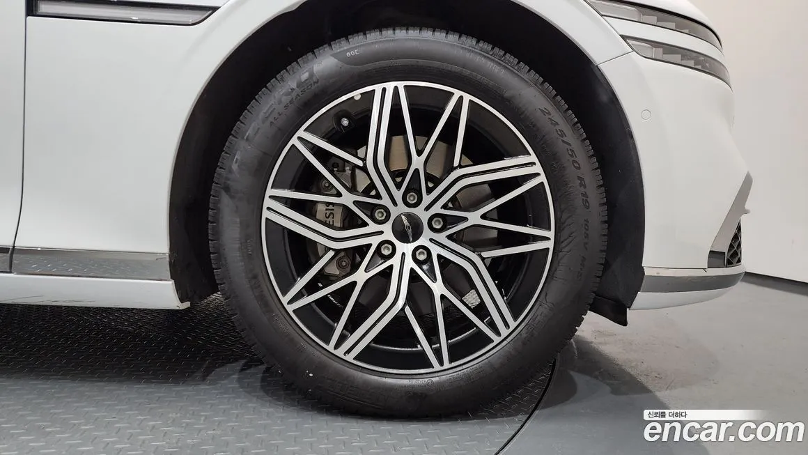 Genesis G90 2023 из KR, фото 5