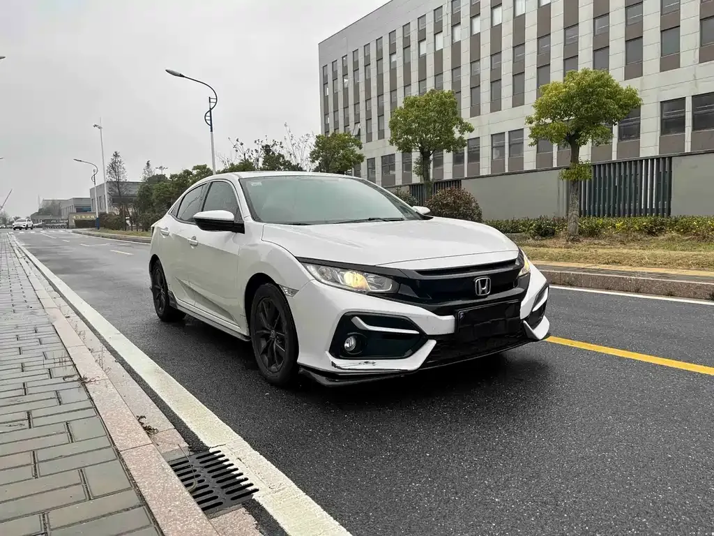 Honda Civic — фото 9
