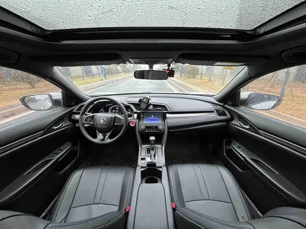 Honda Civic — фото 5