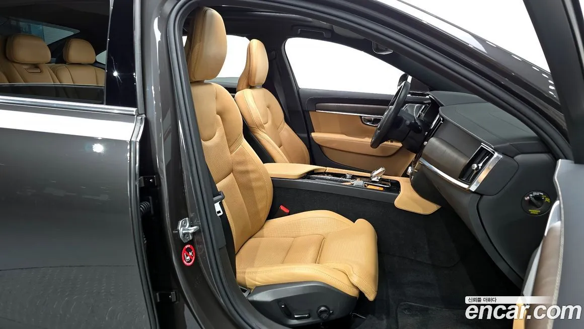 Volvo S90 2022 из KR, фото 10