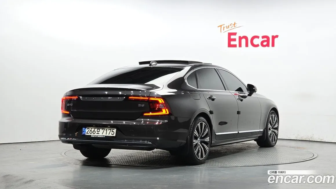 Volvo S90 2022 из KR, фото 7