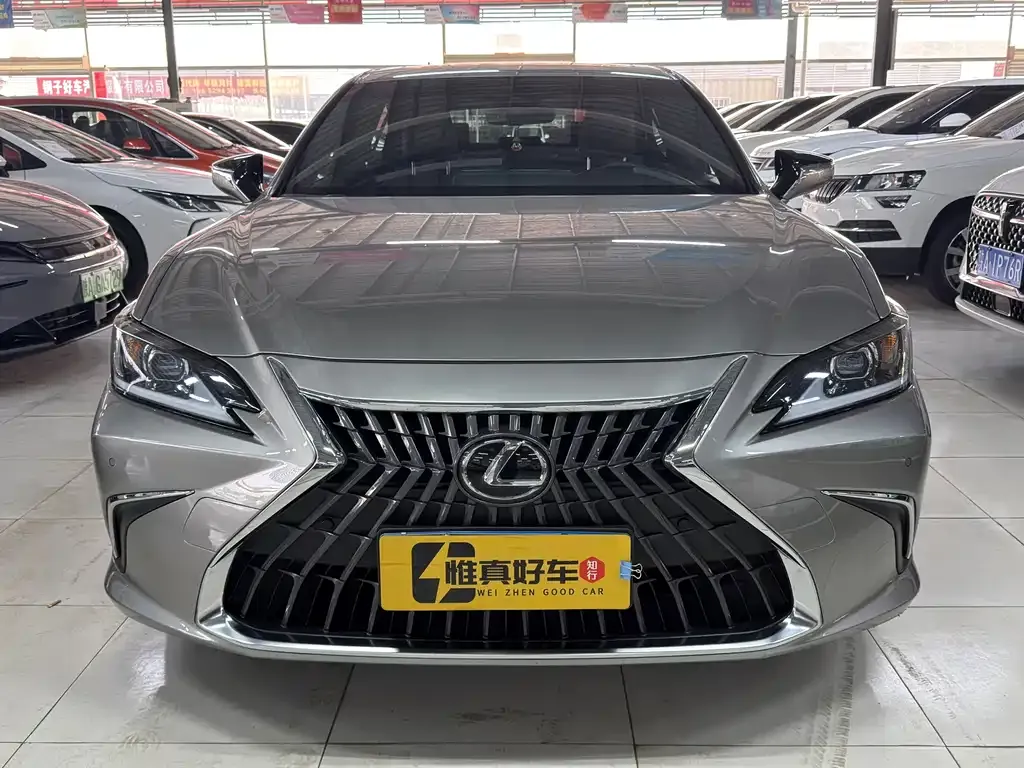 Lexus ES 2024 из CN, фото 4