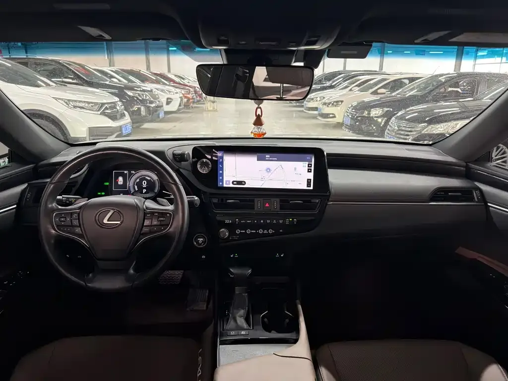 Lexus ES 2024 из CN, фото 2