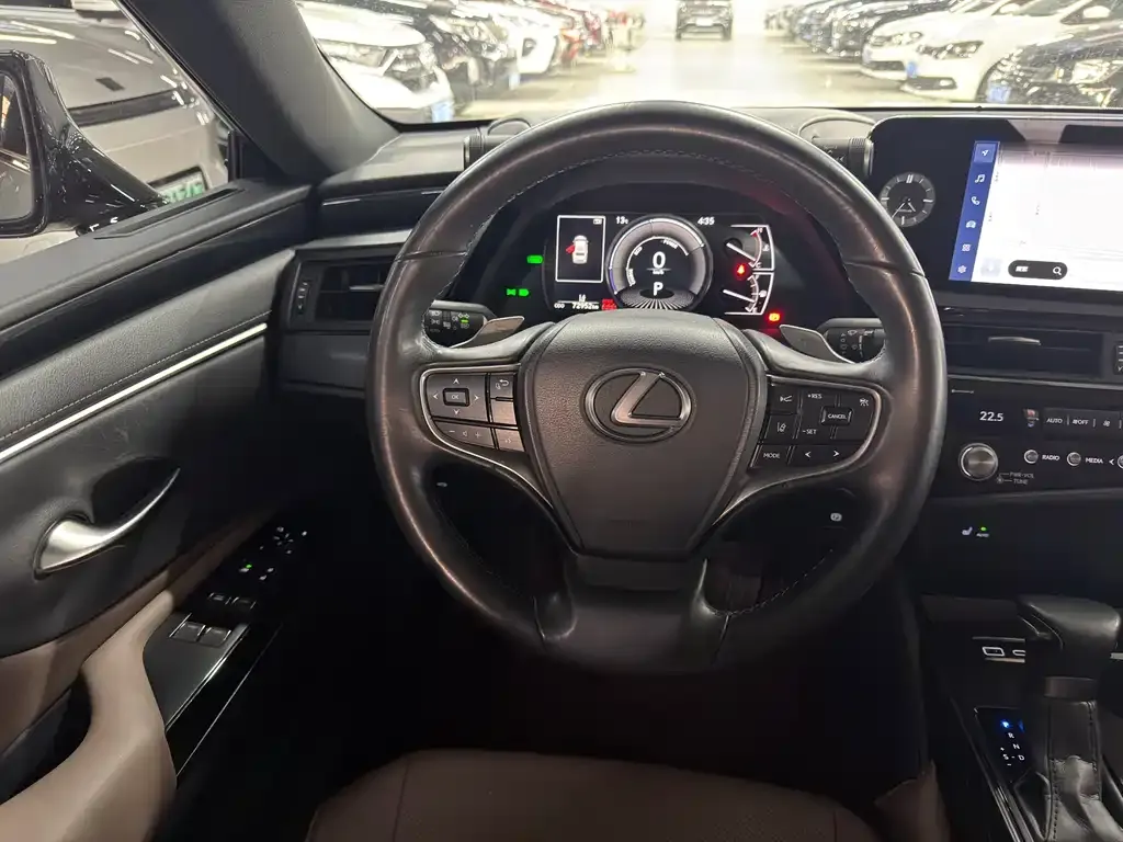 Lexus ES 2024 из CN, фото 8