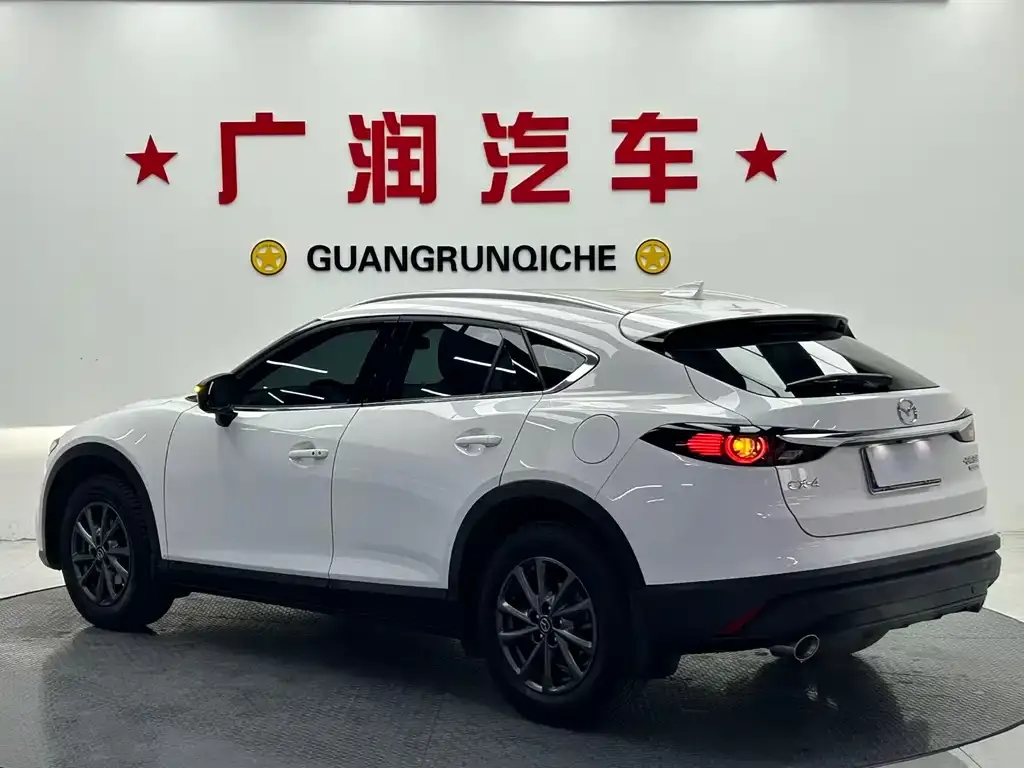 Mazda CX-4 — фото 3