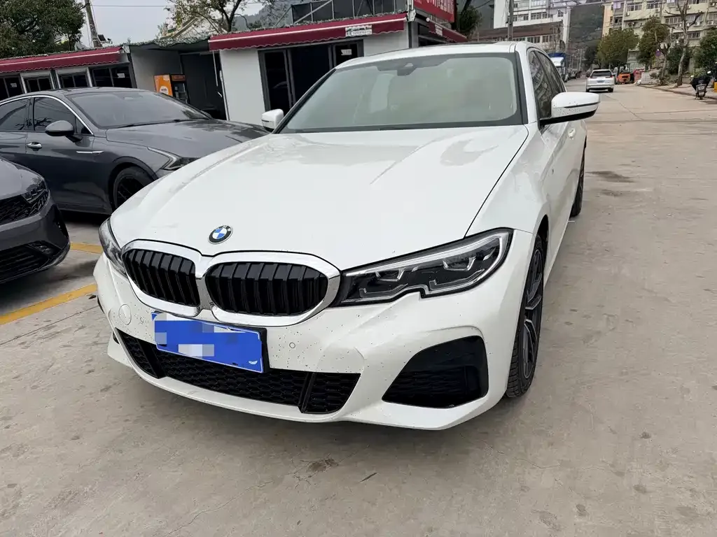 BMW 3 Series — фото 1